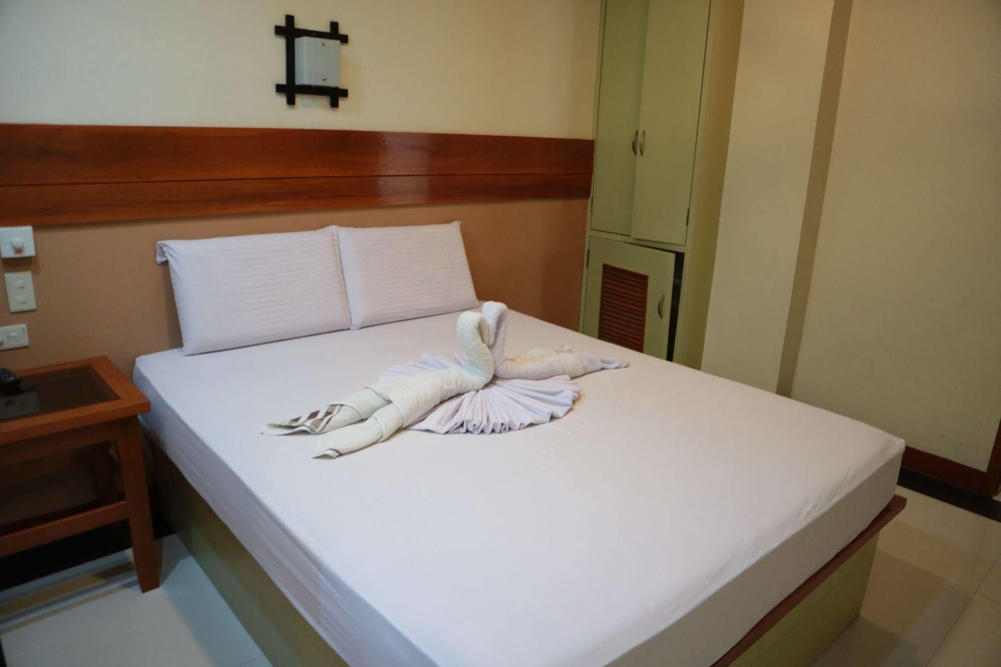 เรนฟอเรสท์ บีช โฮเต็ล Hotel เอลนิโด ภายนอก รูปภาพ