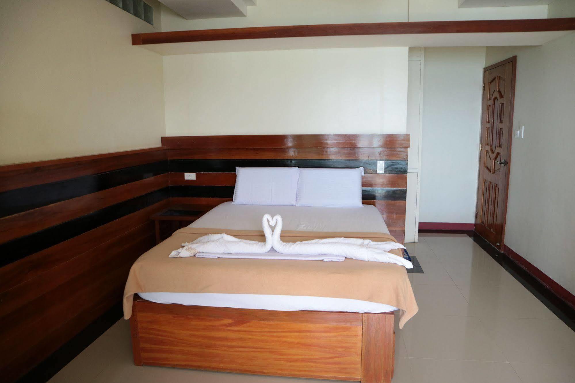 เรนฟอเรสท์ บีช โฮเต็ล Hotel เอลนิโด ภายนอก รูปภาพ