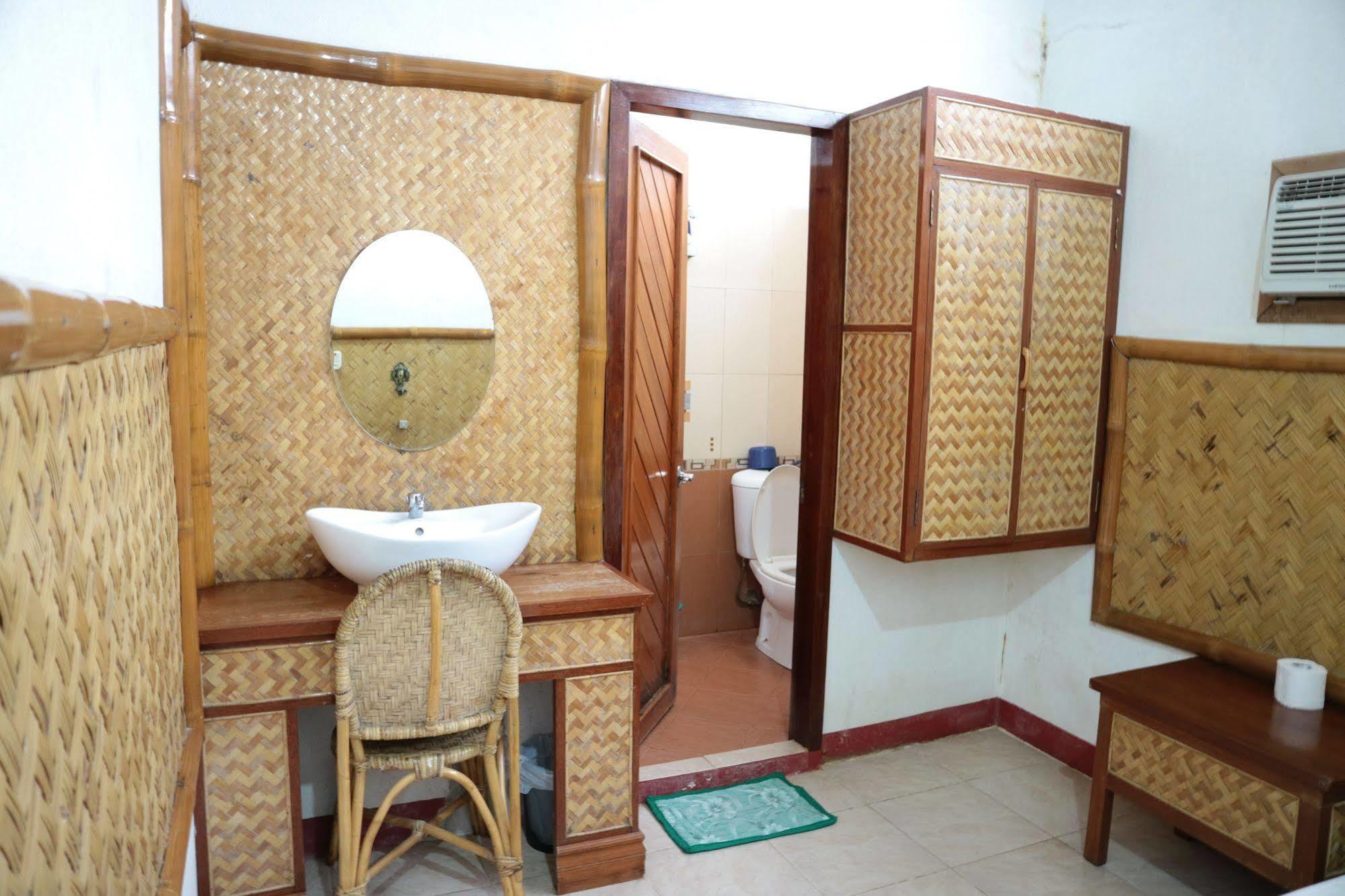 เรนฟอเรสท์ บีช โฮเต็ล Hotel เอลนิโด ภายนอก รูปภาพ